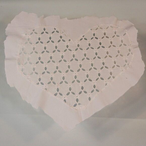 Vintage Crafting Supplies 2 Misc Pieces Of Lace And Trim - Picture 3 of 8